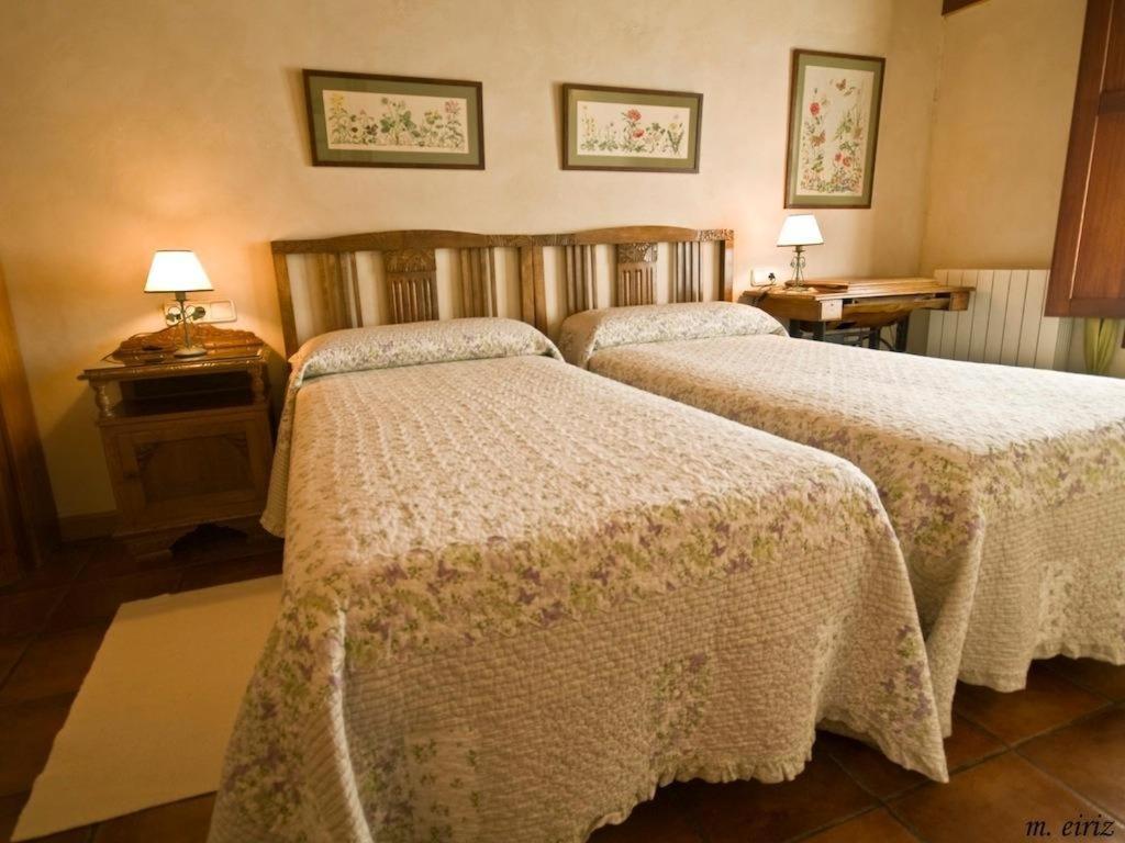 Casa Rural El Meson Guest House Briones Luaran gambar