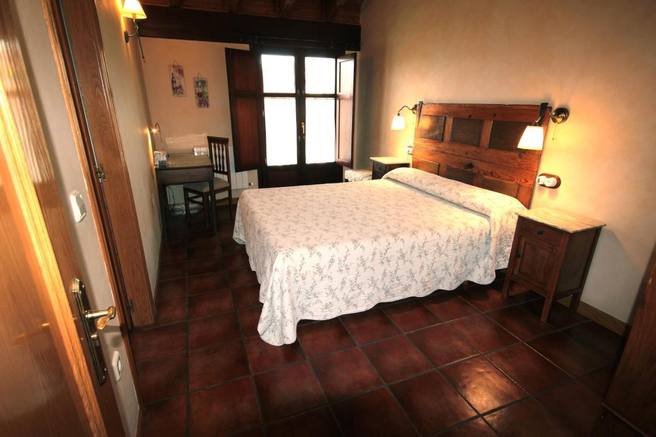 Casa Rural El Meson Guest House Briones Luaran gambar