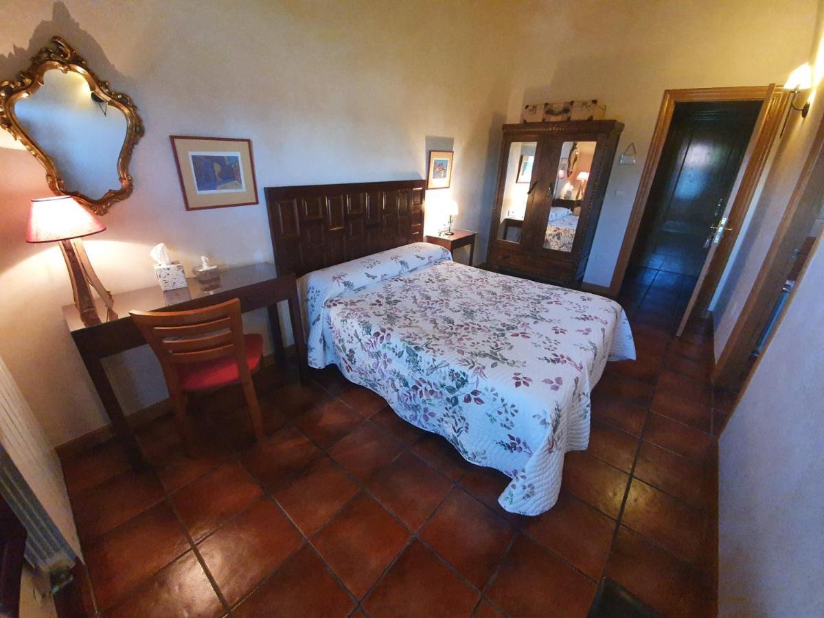 Casa Rural El Meson Guest House Briones Luaran gambar